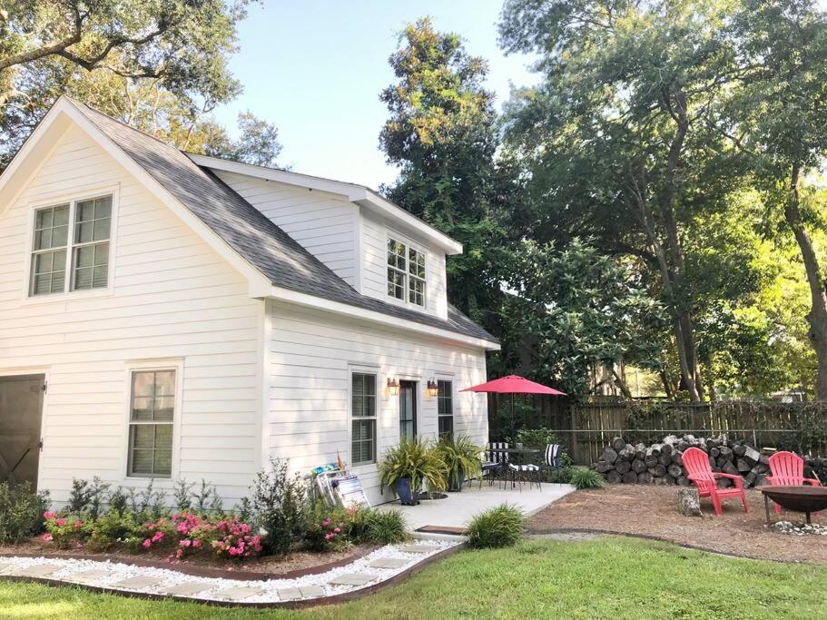 Liz Lane Cottage- Entire Guesthouse Charleston Exterior photo